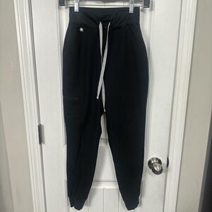 Figs black zamora joggers with XXSP PO2462.
